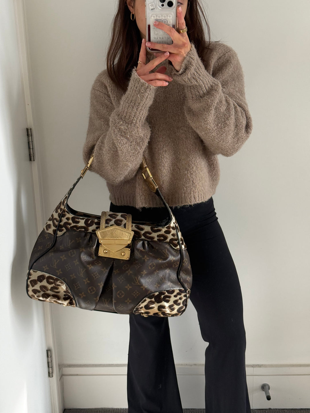 Vintage 2006 Louis Vuitton Leopard Polly Handbag (Limited Edition S/S)