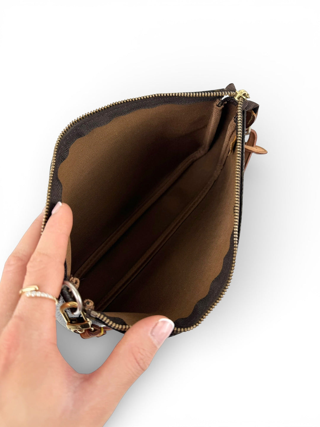 Vintage 1999 Louis Vuitton Classic Pochette Accessoires Handbag